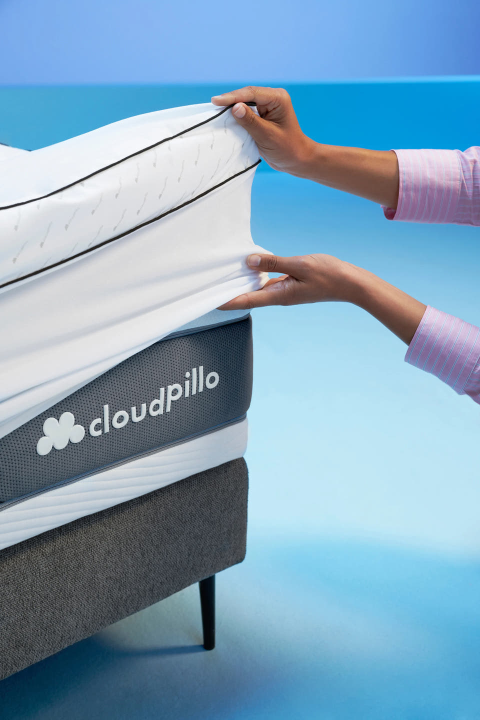 Cloudpillo Soft Topper Matratzenauflage 9cm Weiß